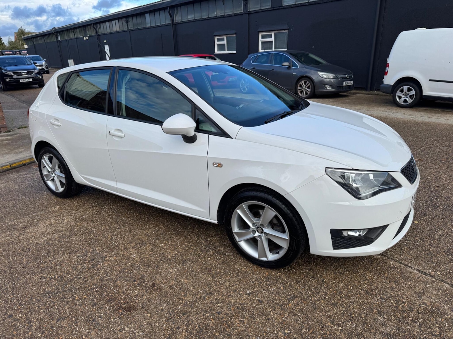 Used SEAT Ibiza 2016 for sale - 76360257: Photo 4