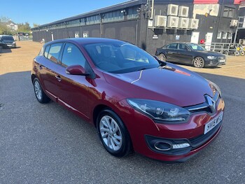 Used Renault Megane 2015 for sale - 78363529: Photo