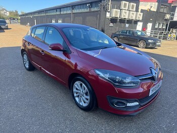 Used Renault Megane 2015 for sale - 78363529: Photo