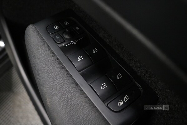 Used Volvo XC40 2023 for sale - 77587564: Photo 37