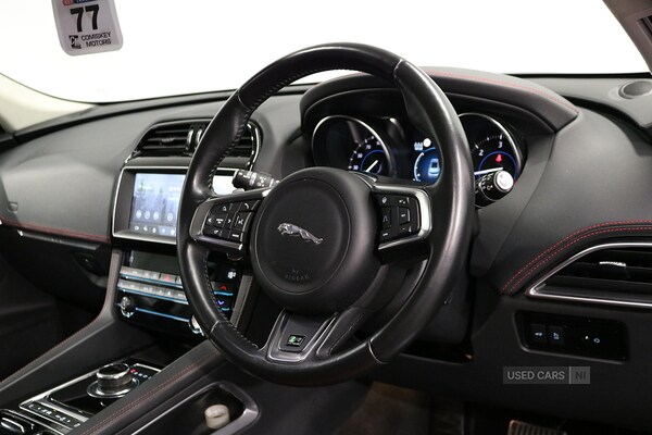 Used Jaguar F-Pace 2019 for sale - 76284987: Photo 17