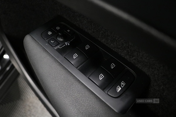 Used Volvo XC40 2023 for sale - 76840033: Photo 19