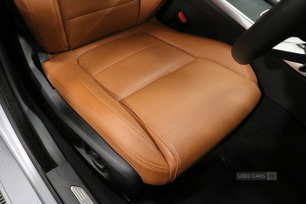 Used Jaguar XE 2023 for sale - 76167974: Photo 16