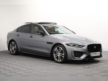 2023 - 2.0 D200 R-Dynamic SE Black 4dr Auto