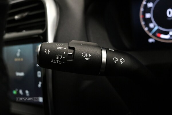 Used Jaguar XE 2023 for sale - 76167974: Photo 29