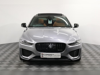 Used Jaguar XE 2023 for sale - 76167974: Photo 2