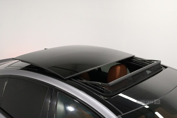Used Jaguar XE 2023 for sale - 76167974: Photo 9