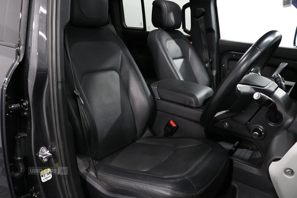 Used Land Rover Defender 2023 for sale - 76419627: Photo 19