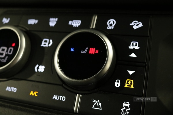 Used Land Rover Defender 2023 for sale - 76419627: Photo 46