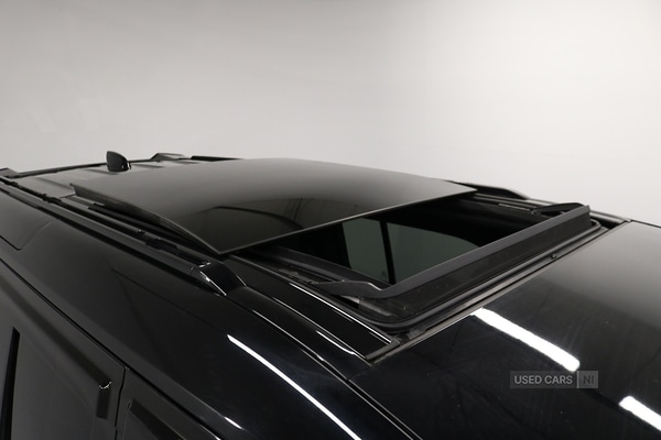 Used Land Rover Defender 2023 for sale - 76419627: Photo 9