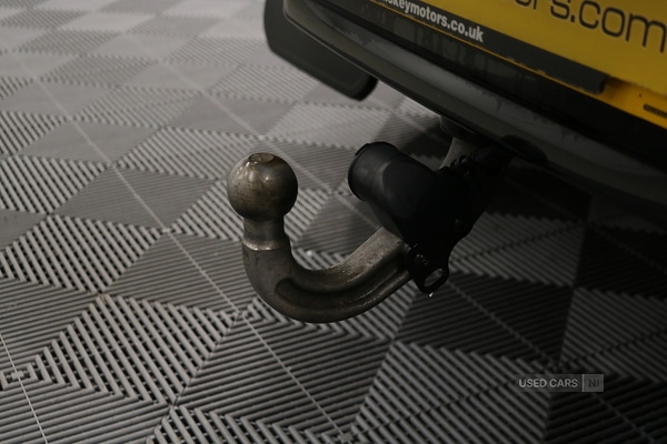 Used Land Rover Defender 2022 for sale - 77345893: Photo 12