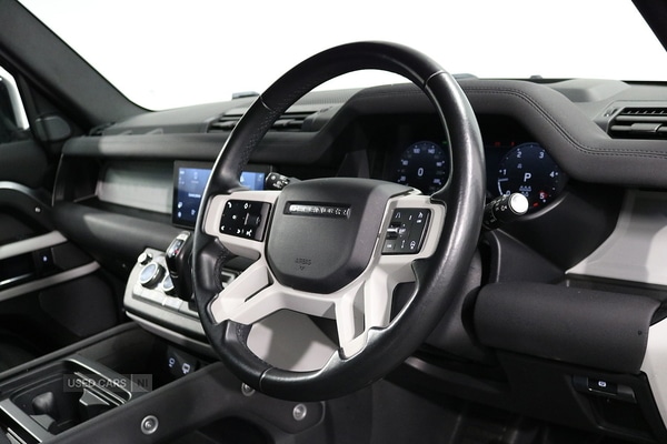 Used Land Rover Defender 2022 for sale - 77345893: Photo 22