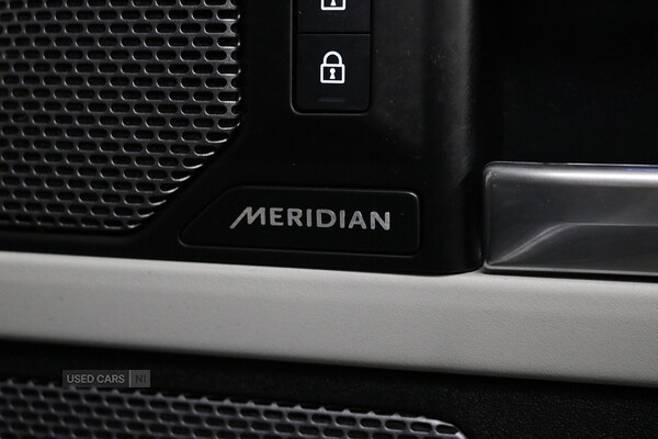 Used Land Rover Defender 2022 for sale - 77345893: Photo 55