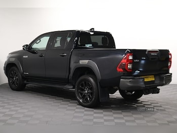 Used Toyota Hilux 2022 for sale - 77021581: Photo