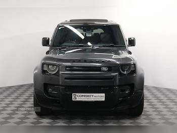Used Land Rover Defender 2023 for sale - 76899788: Photo