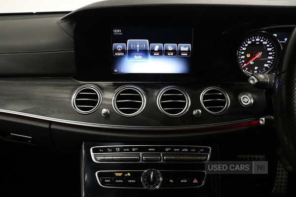 Used Mercedes-Benz E Class 2017 for sale - 77613325: Photo 35
