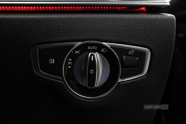 Used Mercedes-Benz E Class 2017 for sale - 77613325: Photo 39