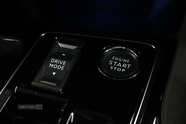 Used Peugeot 5008 2023 for sale - 76856137: Photo 32