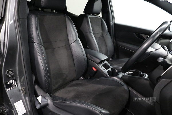 Used Nissan Qashqai 2017 for sale - 77075040: Photo 13