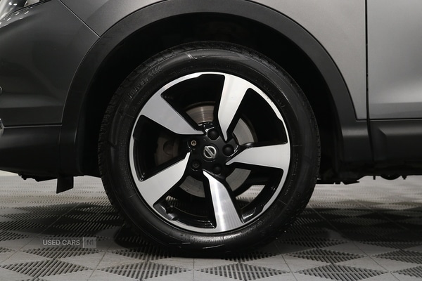 Used Nissan Qashqai 2017 for sale - 77075040: Photo 8