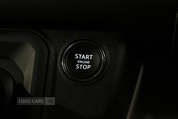 Used Land Rover Defender 2023 for sale - 77539030: Photo 31