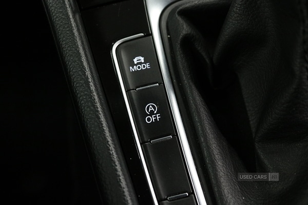 Used Volkswagen Golf 2017 for sale - 77163746: Photo 24