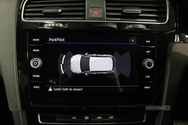 Used Volkswagen Golf 2017 for sale - 77163746: Photo 35