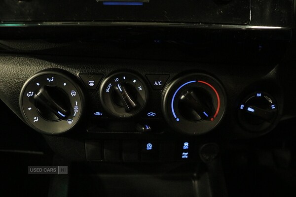 Used Toyota Hilux 2022 for sale - 77372063: Photo 31