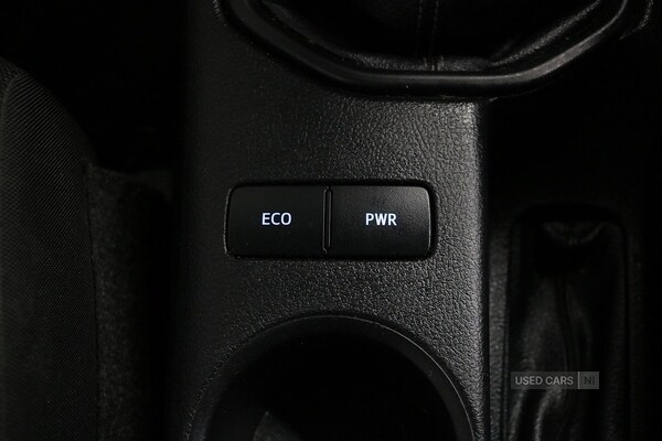 Used Toyota Hilux 2022 for sale - 77372063: Photo 35