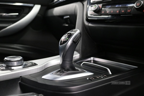 Used BMW 3 Series 2018 for sale - 77634075: Photo 23