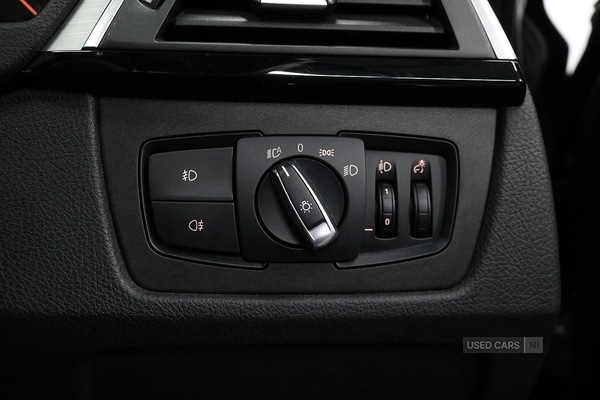 Used BMW 3 Series 2018 for sale - 77634075: Photo 39