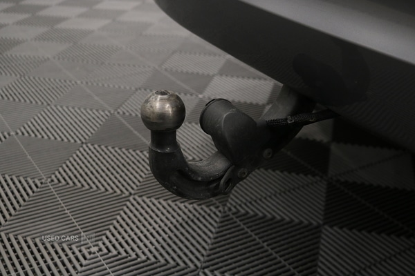 Used Land Rover Discovery 2023 for sale - 76646555: Photo 12