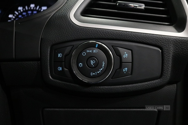 Used Ford Galaxy 2022 for sale - 76887632: Photo 41