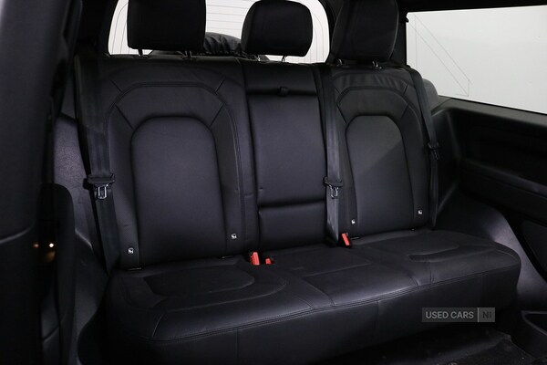 Used Land Rover Defender 2023 for sale - 77854797: Photo 15