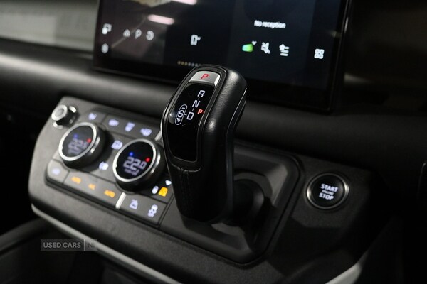Used Land Rover Defender 2023 for sale - 77854797: Photo 28