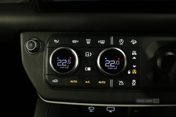 Used Land Rover Defender 2023 for sale - 77854797: Photo 42