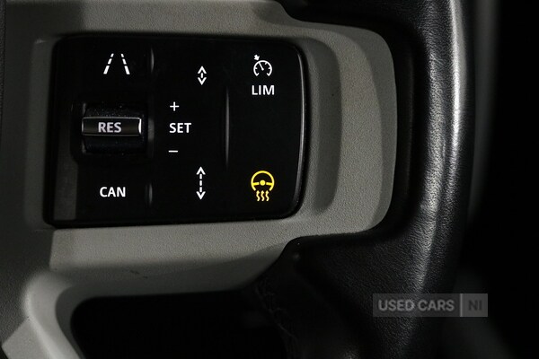 Used Land Rover Defender 2023 for sale - 77854797: Photo 47