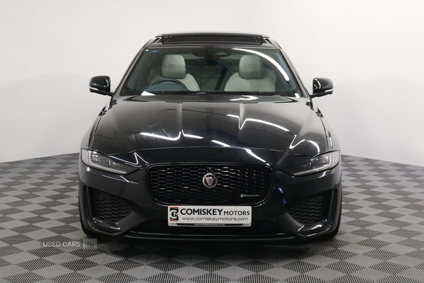 Used Jaguar XE 2022 for sale - 76936787: Photo 2