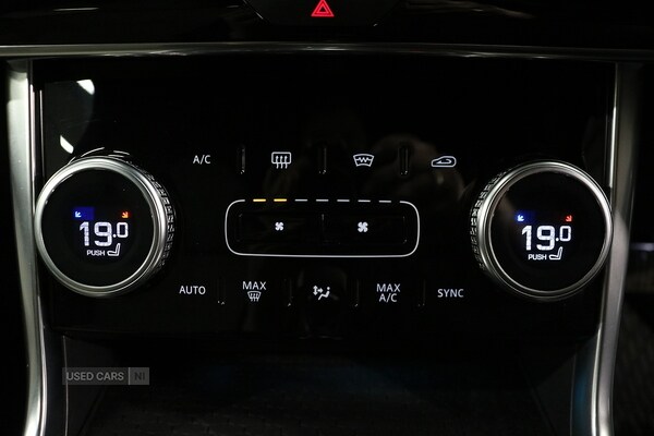 Used Jaguar XE 2022 for sale - 76936787: Photo 40