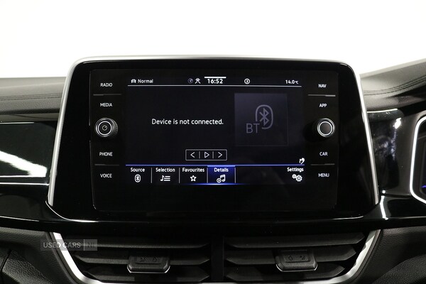 Used Volkswagen T-Roc 2022 for sale - 76474309: Photo 29