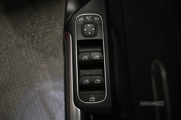 Used Mercedes-Benz EQB 2023 for sale - 77770105: Photo 46