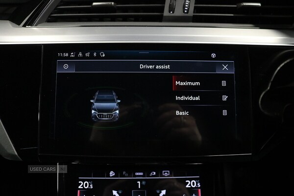 Used Audi e-tron 2023 for sale - 77854801: Photo 35