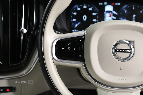 Used Volvo XC60 2020 for sale - 76936792: Photo 25