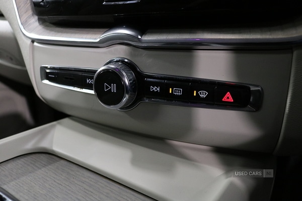 Used Volvo XC60 2020 for sale - 76936792: Photo 41