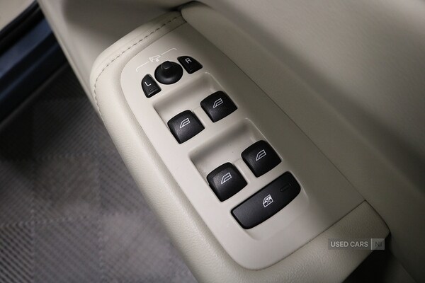 Used Volvo XC60 2020 for sale - 76936792: Photo 42