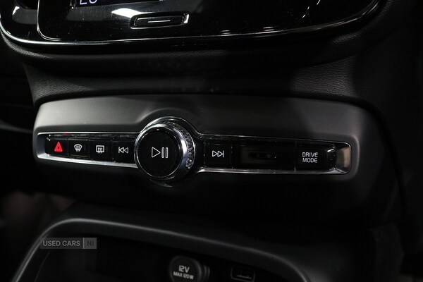 Used Volvo XC40 2022 for sale - 77009134: Photo 37