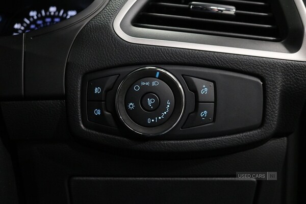 Used Ford Galaxy 2022 for sale - 76850690: Photo 41