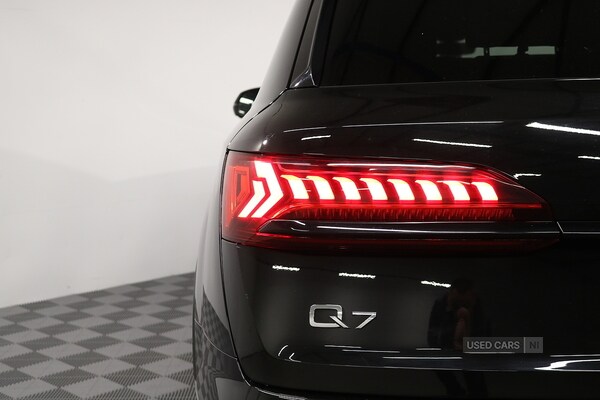 Used Audi Q7 2023 for sale - 76179955: Photo 13