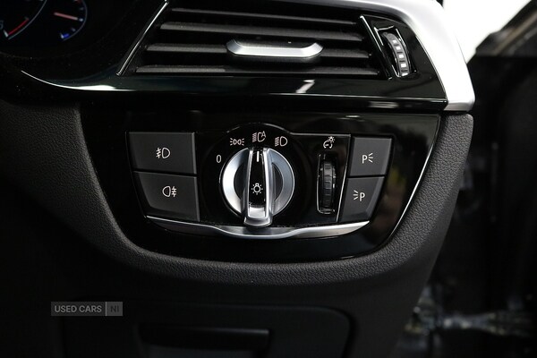 Used BMW 5 Series 2019 for sale - 76337932: Photo 43