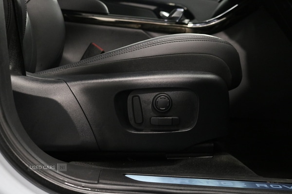 Used Land Rover Range Rover Evoque 2025 for sale - 77244334: Photo 17